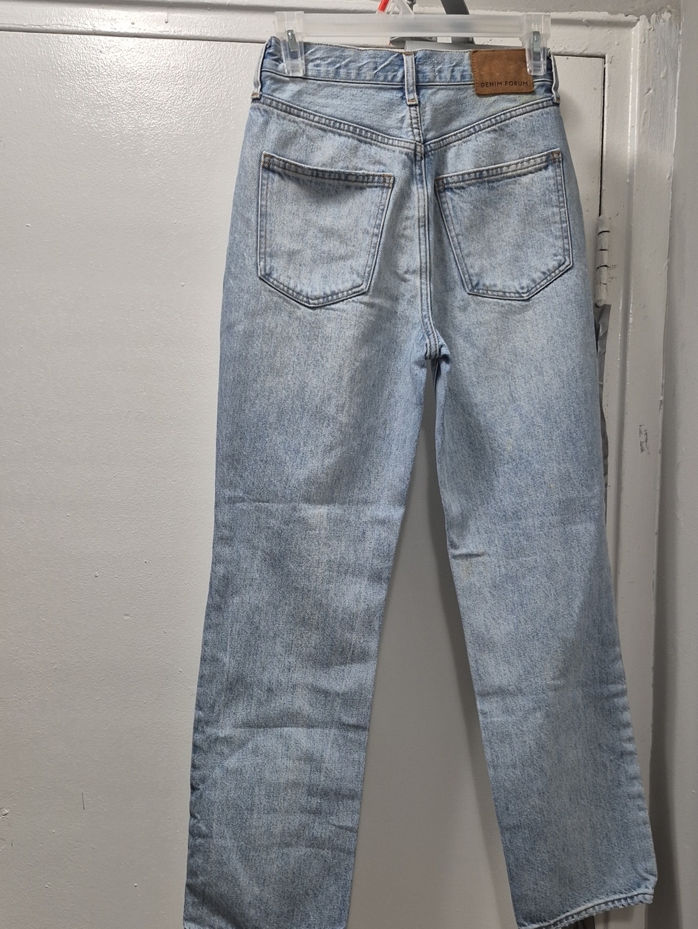 Denim Forum Light Blue Straight-Leg Women's Jeans